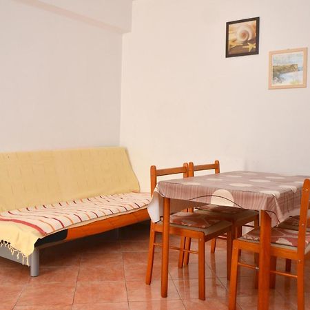 Apartments By The Sea Gradac, Makarska - 13681 格拉达茨 外观 照片