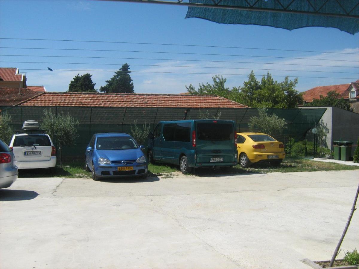 Apartments By The Sea Gradac, Makarska - 13681 格拉达茨 外观 照片