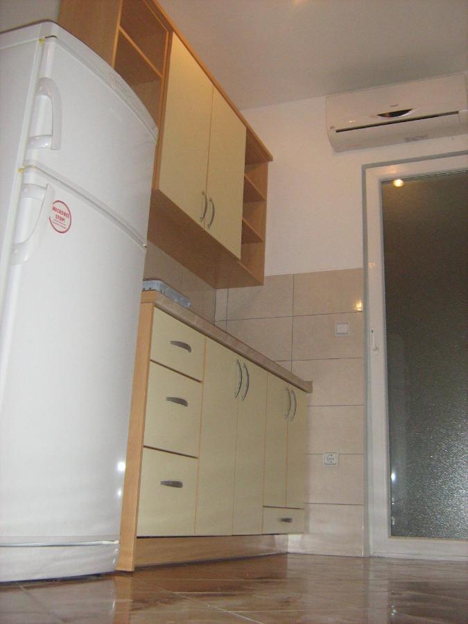 Apartments By The Sea Gradac, Makarska - 13681 格拉达茨 外观 照片