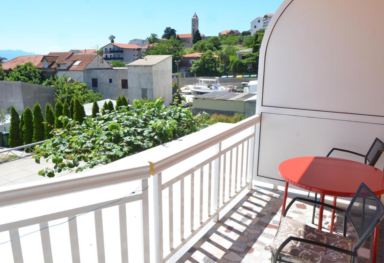 Apartments By The Sea Gradac, Makarska - 13681 格拉达茨 外观 照片