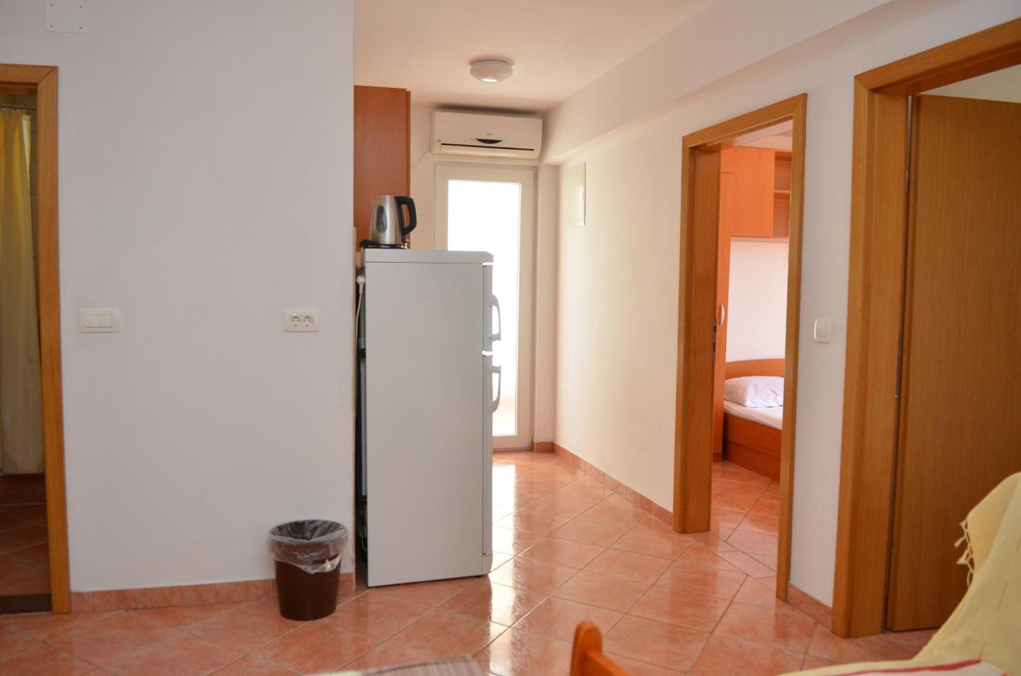 Apartments By The Sea Gradac, Makarska - 13681 格拉达茨 客房 照片